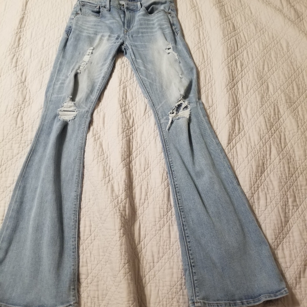 Express Distressed flare Denim jeans in size 4